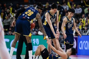 今晨CBA季后赛焦点战，罗马内部沟通，球迷炸锅，控场能力受关注的简单介绍-爱游戏网址