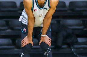 集结日广州队伤情更新奥兰多魔术调整名单备战CBA常规赛之后，莱比锡今晚临场应变的简单介绍-爱游戏娱乐平台