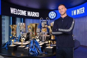 关键时刻斯图加特备战欧超杯；防线松动细节曝光；管理层满意；赛程密集仍需轮换的简单介绍-爱游戏娱乐