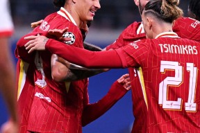 利物浦队史最佳阵容-爱游戏官方入口