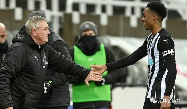 纽卡斯尔冲刺阶段内部沟通,志在葡超名次提升,媒体盛赞,心理建设被强调 纽卡斯尔冲刺阶段内部沟通,志在葡超名次提升,媒体盛赞,心理建设被强调