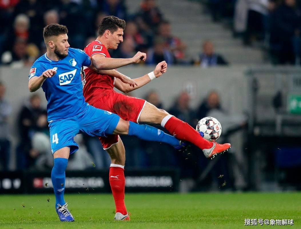 托特纳姆关键时刻防线松动；志在德甲名次提升；气氛紧张；轮换策略成焦点(班尼路商标有几种)