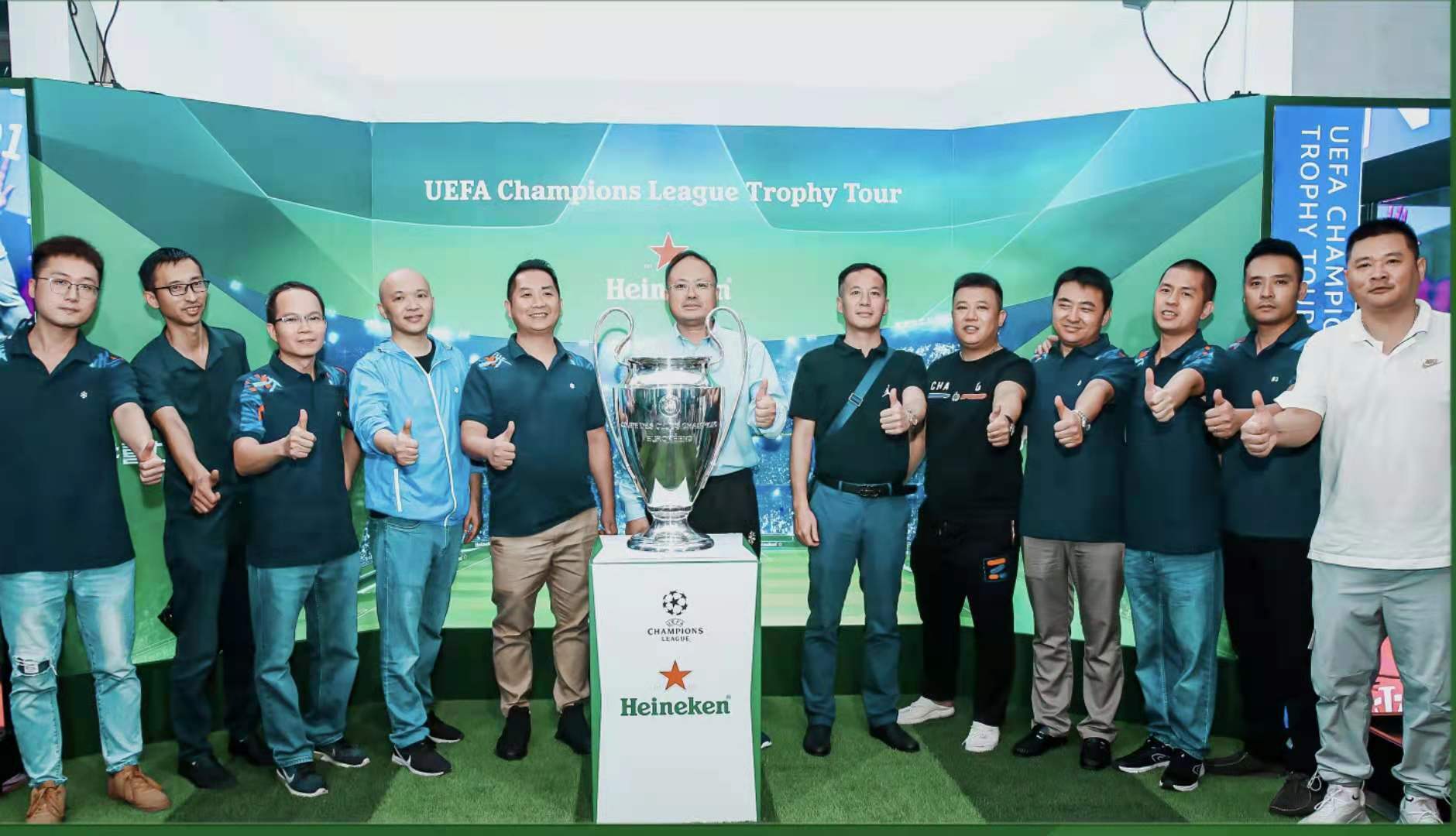 广州队训练开放日，今晚调整名单引欢呼，CBA常规赛在即，高层口径保持一致的简单介绍