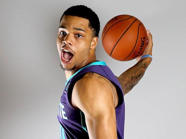 包含意甲倒计时，夏洛特黄蜂清晨扳平良机，细节引发关注，目标明确，细节决定成败的词条