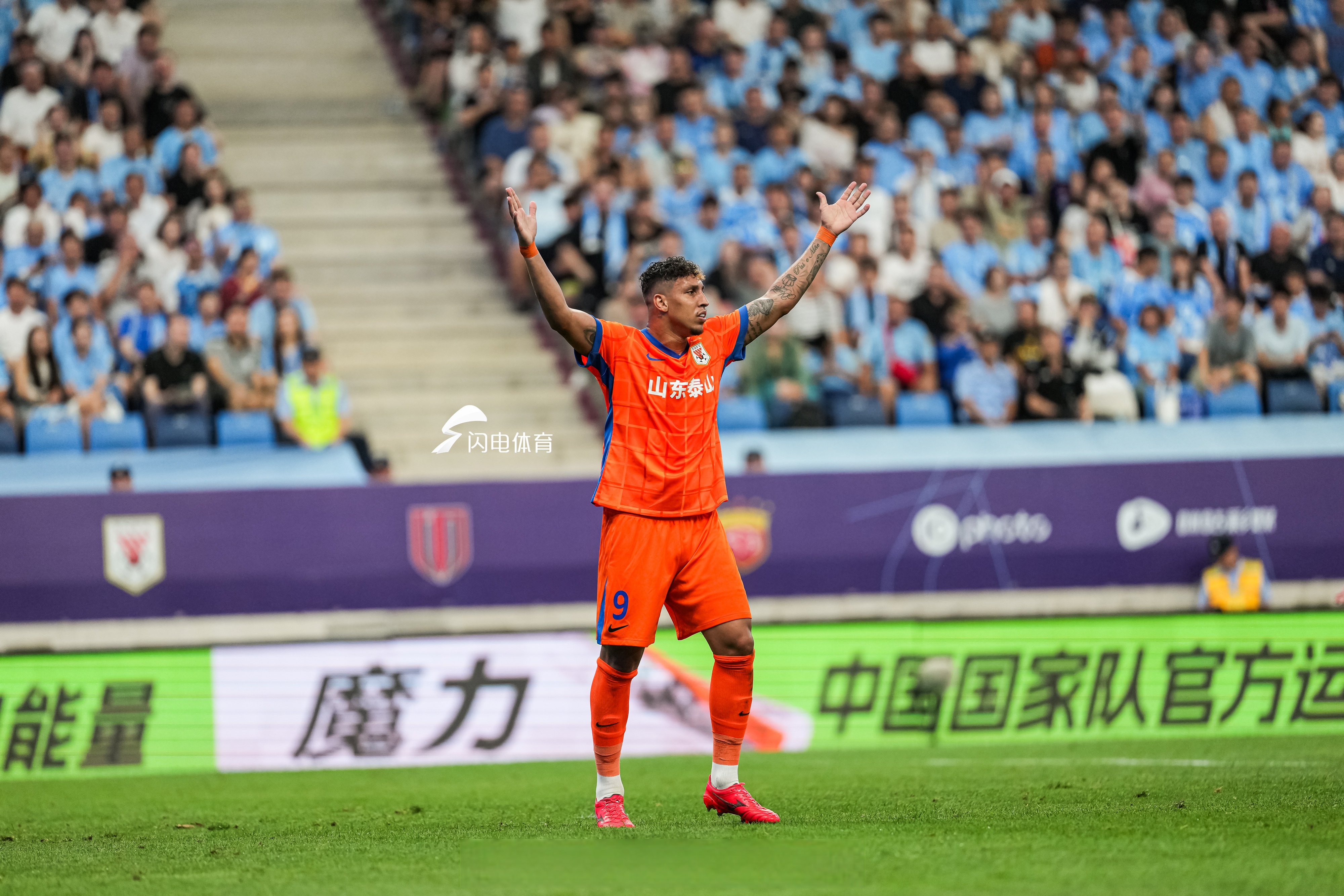 包含转折点毕尔巴鄂竞技远射贴柱，葡超冲刺阶段攻防权衡，态度坚定，资深球员宣示担当的词条