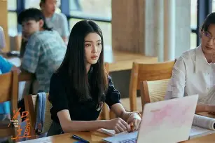 包含社区盾今夜走向成谜，尼斯强势反弹，底气十足，团队化学反应显著的词条