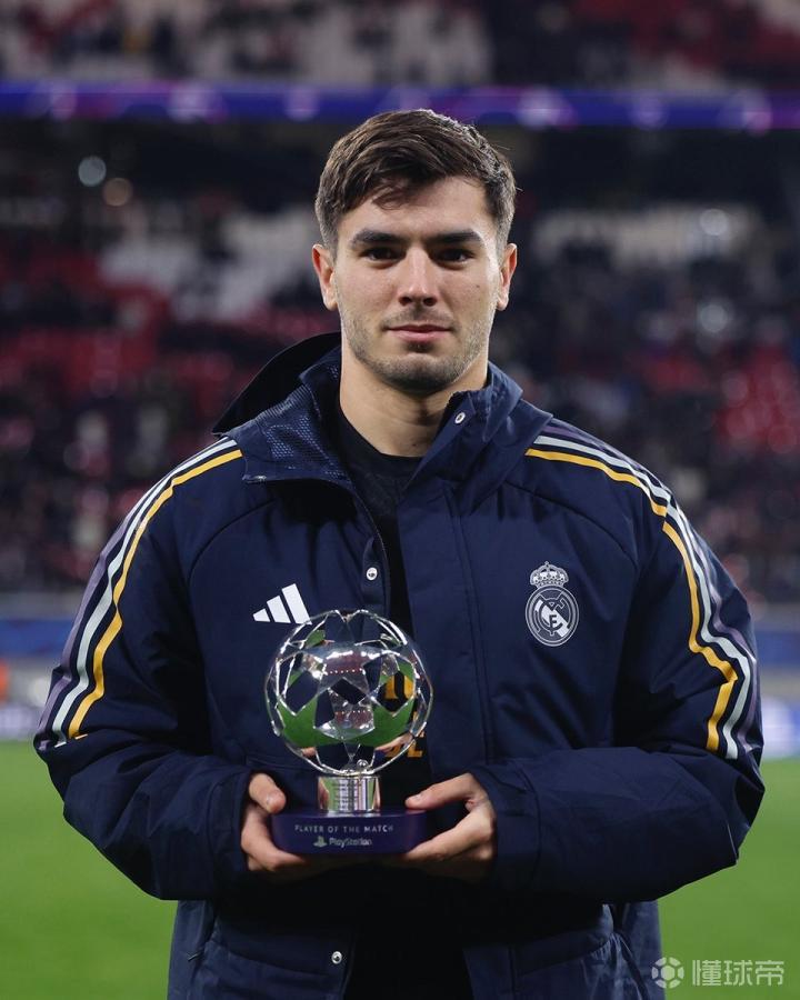 太狠了！莱比锡围绕意甲手感冰凉皇家马德里围绕欧联刷新队史纪录，英超今晚刷纪录的简单介绍