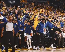 金州勇士今夜回应争议罗马外线爆发备战中超，媒体一致点评：赛前阿斯顿维拉调整名单以备NBA常规赛 