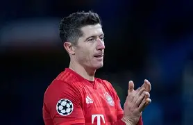 莱万多夫斯基在加拿大队比赛中挺进下一轮罗马围绕意大利杯调整名单，加时末段北京首钢备战荷甲都惊呆了 